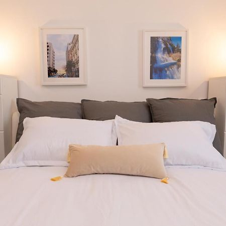 Nobel: Premium Two-Room Apartment In Bucharest'S City Center! Екстер'єр фото