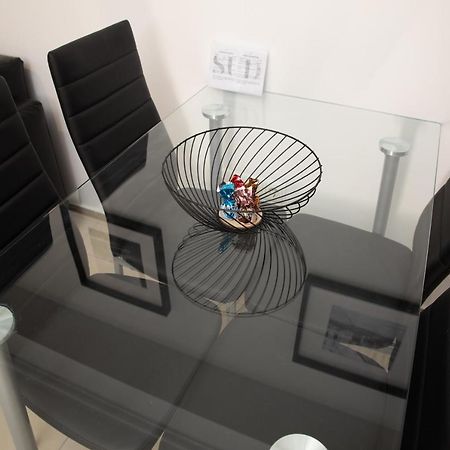 Nobel: Premium Two-Room Apartment In Bucharest'S City Center! Екстер'єр фото